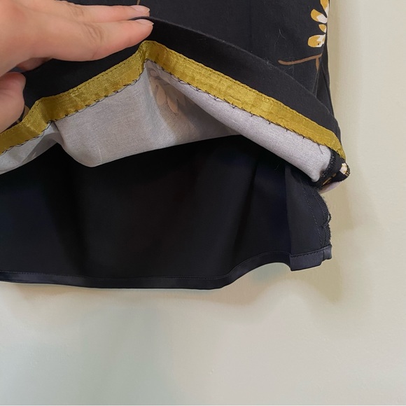 Boden Black Floral Shift Dress size 2R - Picture 11 of 14